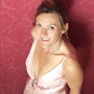 Meet your Posher, Edwige